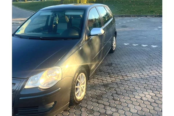 Auto in Vendita a Tirana - 3,300 Euro