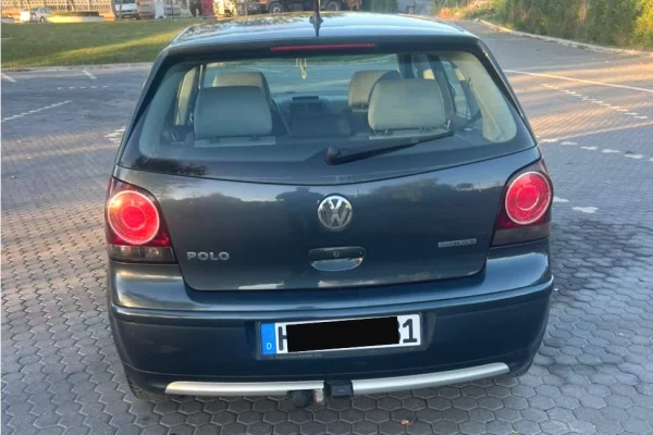 Auto in Vendita a Tirana - 3,300 Euro