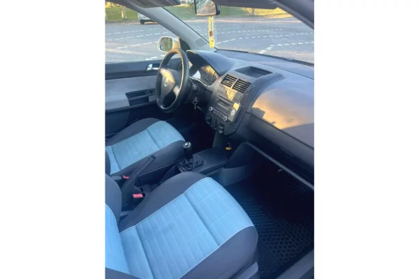 Auto in Vendita a Tirana - 3,300 Euro