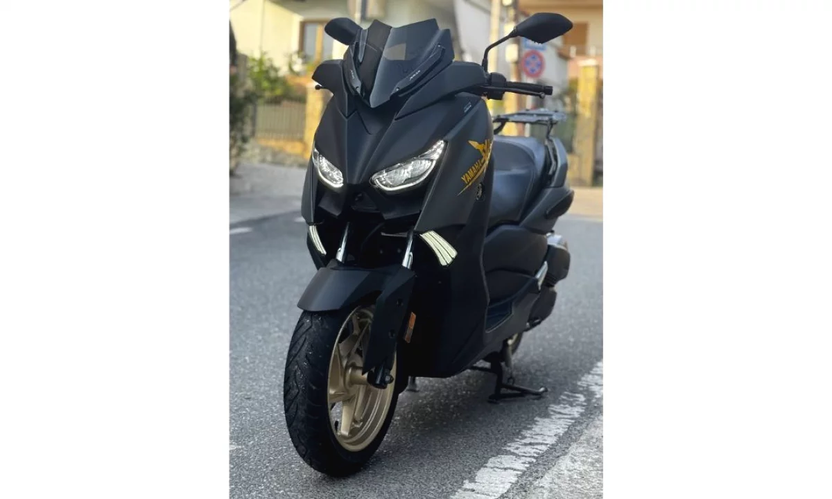 Shitet Skuteri - Yamaha XMAX