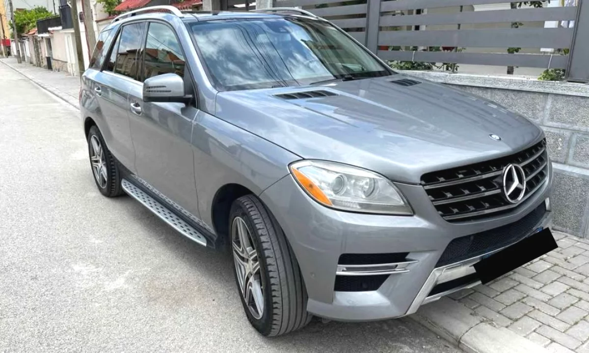 Auto in Vendita a Koriza, Mercedes-Benz, 2012 Diesel,Kambio Automatik Pagamento 13,500  Euro.