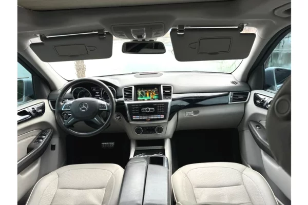 Auto in Vendita a Tirana - 13,500 Euro