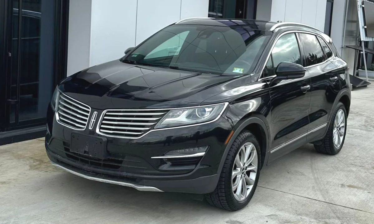 Auto in Vendita a Tirana, Lincoln, 2015 Diesel,Kambio Automatik Pagamento 14,500  Euro.