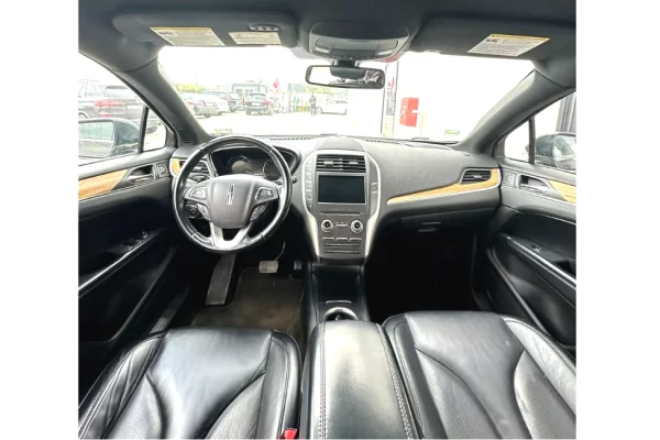 Auto in Vendita a Tirana - 14,500 Euro