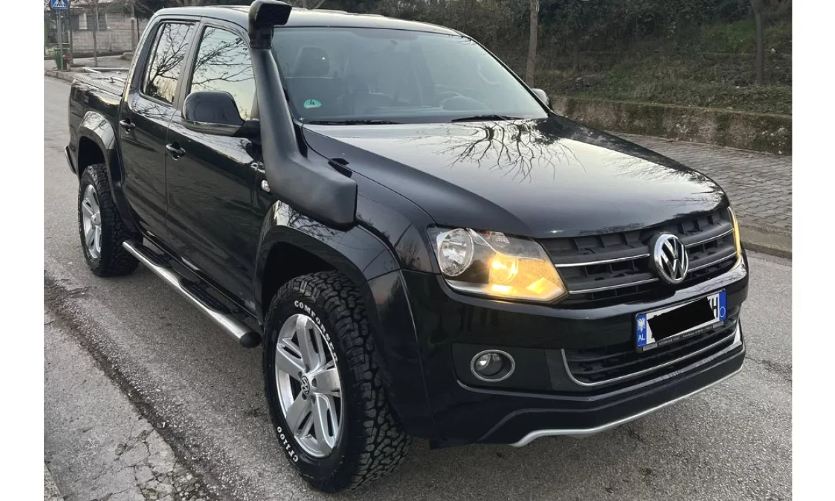 Auto in Vendita a Tirana, Volkswagen, 2010 Diesel,Kambio Manual Pagamento 12,800  Euro.