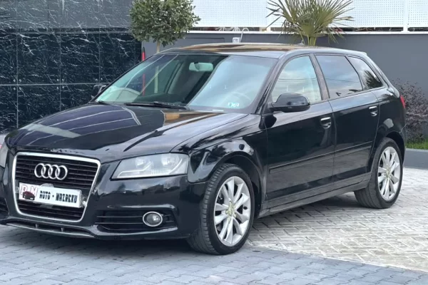 Auto in Vendita a Tirana - 5,900 Euro