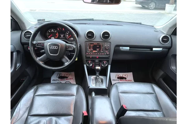 Auto in Vendita a Tirana - 5,900 Euro