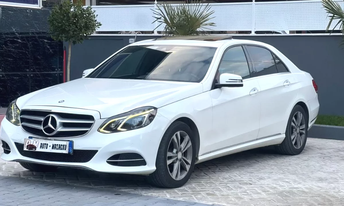 Auto in Vendita a Fier, Mercedes-Benz, 2013 Diesel,Kambio Automatik Pagamento 11,000  Euro.
