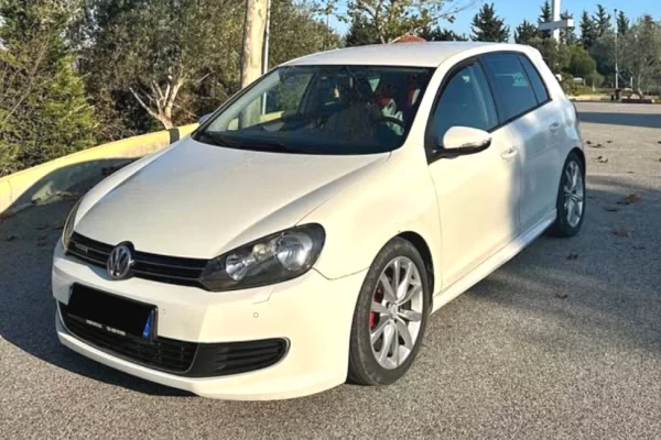 Auto in Vendita a Tirana - 5,300 Euro