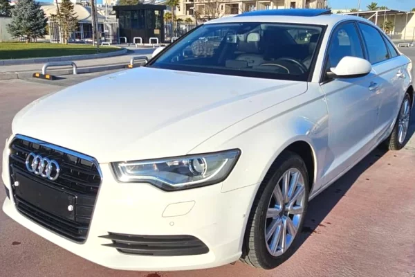 Auto in Vendita a Tirana - 8,500 Euro