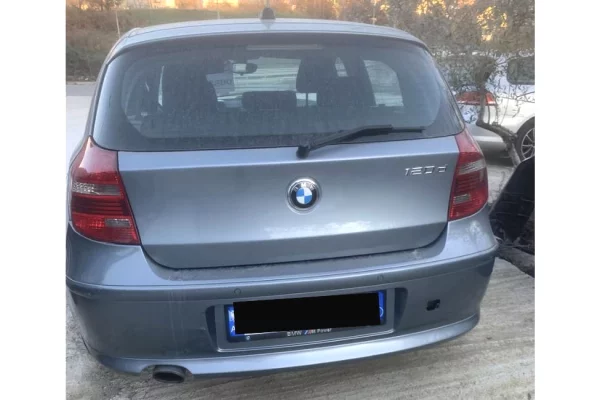 Auto in Vendita a Tirana - 4,000 Euro