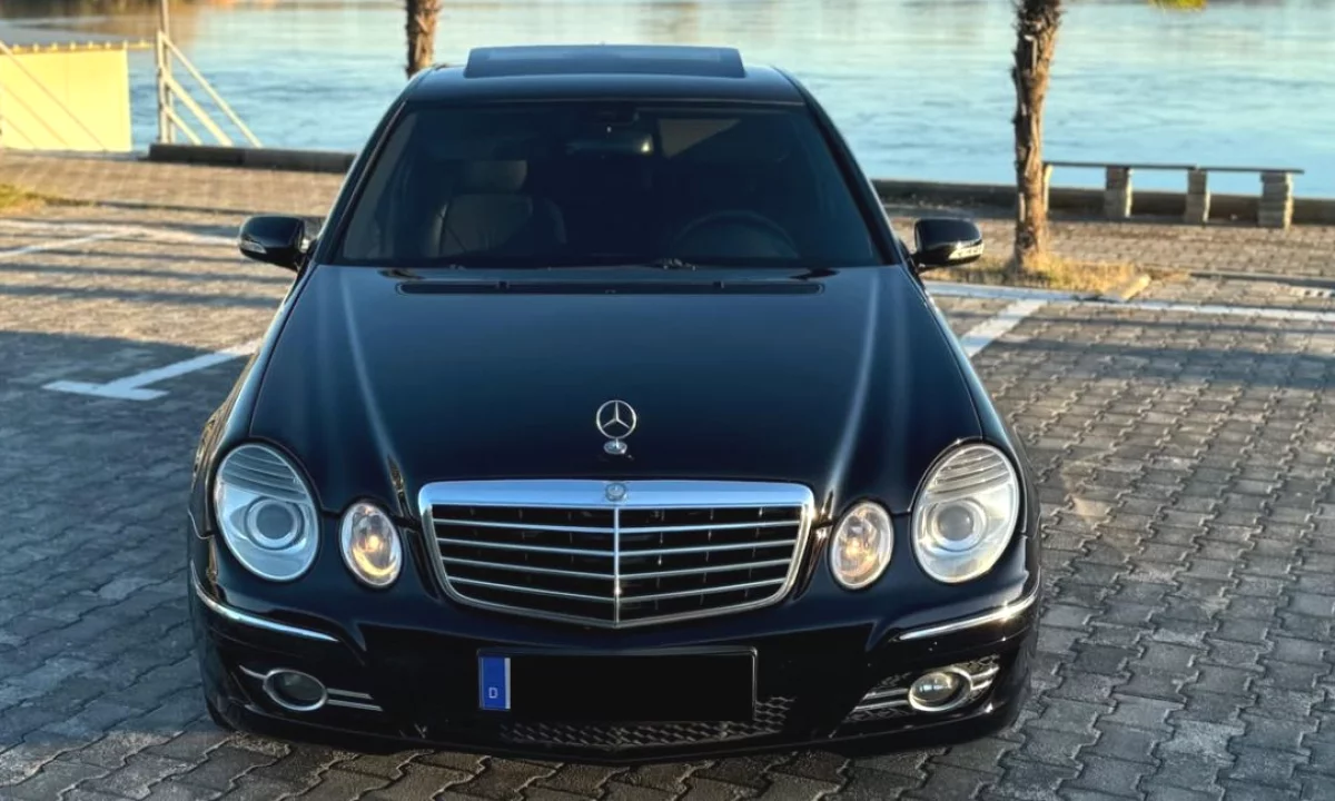 Auto in Vendita a Tirana, Mercedes-Benz, 2007 Diesel,Kambio Automatik Pagamento 6,400  Euro.