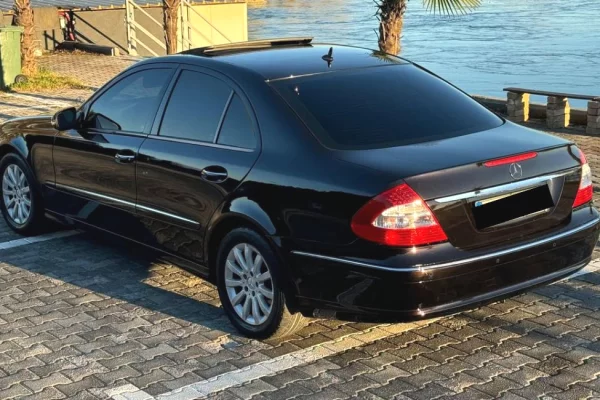 Auto in Vendita a Tirana - 6,400 Euro