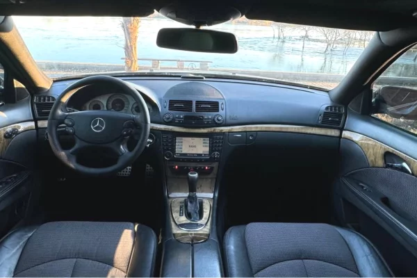 Auto in Vendita a Tirana - 6,400 Euro