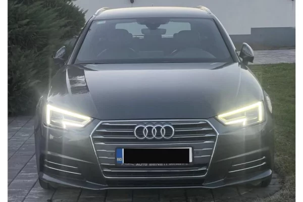 Auto in Vendita a Peja - 16,500 Euro