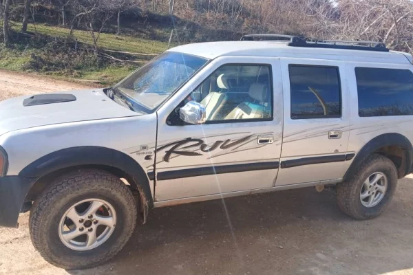 Auto in Vendita a Tirana - 3,700 Euro