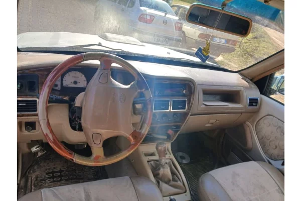 Auto in Vendita a Tirana - 3,700 Euro