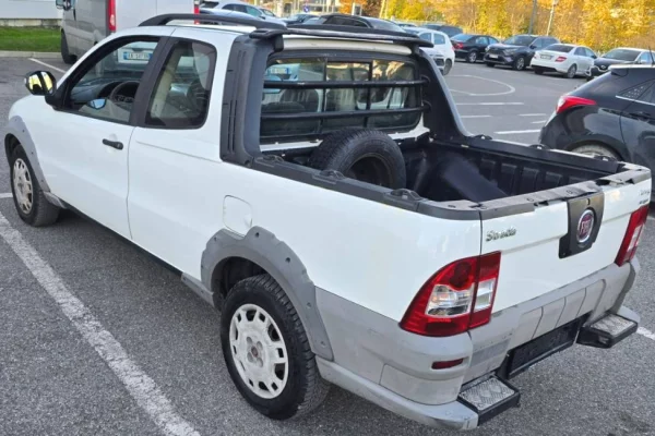 Auto in Vendita a Tirana - 7,300 Euro