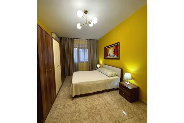 Shtepi me qera Apartament ne Tirane, 1+1, Mobilimi E mobiluar, Pagesa 45,000  Leke.