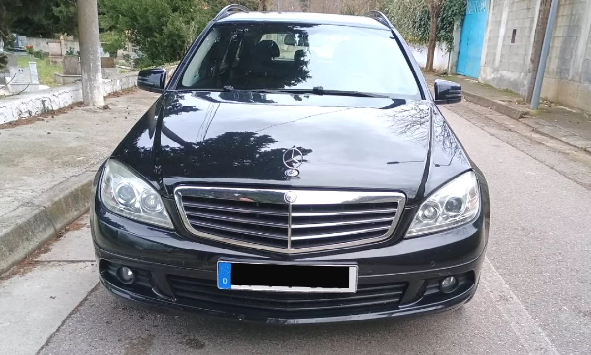 Auto in Vendita a Tirana, Mercedes-Benz, 2008 Diesel,Kambio Automatik Pagamento 5,500  Euro.