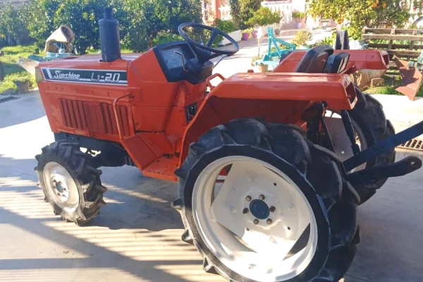 Auto in Vendita a Fier - 3,500 Euro