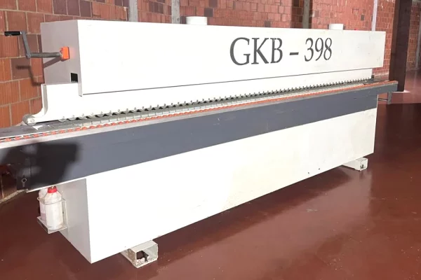 Strumenti di lavoro a Pristina - 8,700 Euro