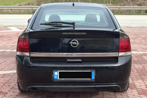 Auto in Vendita a Tirana - 1,700 Euro