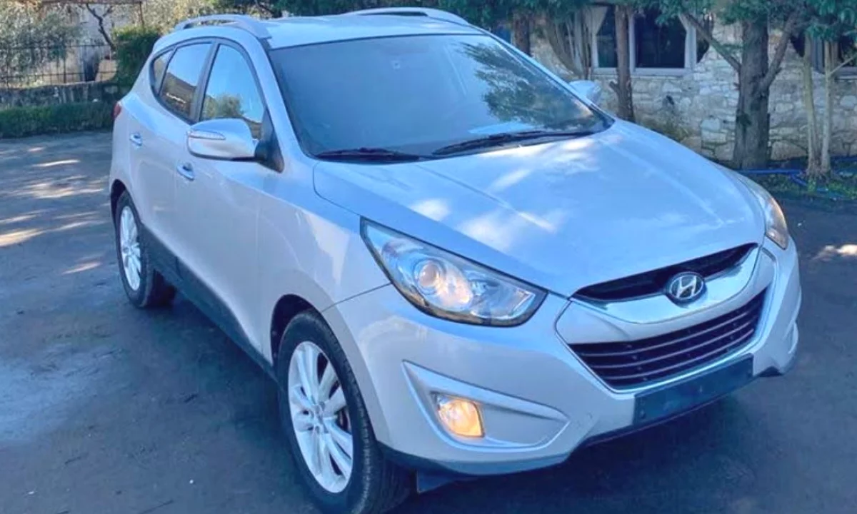 Auto in Vendita a Tirana, Hyundai, 2013 Diesel,Kambio Automatik Pagamento 6,900  Euro.