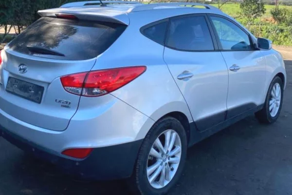 Auto in Vendita a Tirana - 6,900 Euro