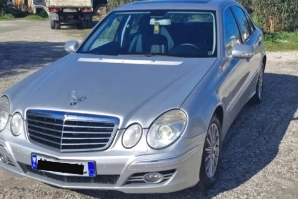 Auto in Vendita a Tirana - 5,500 Euro