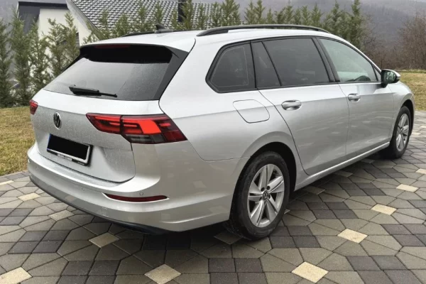 Makina ne shitje ne Peje - 15,800 Euro