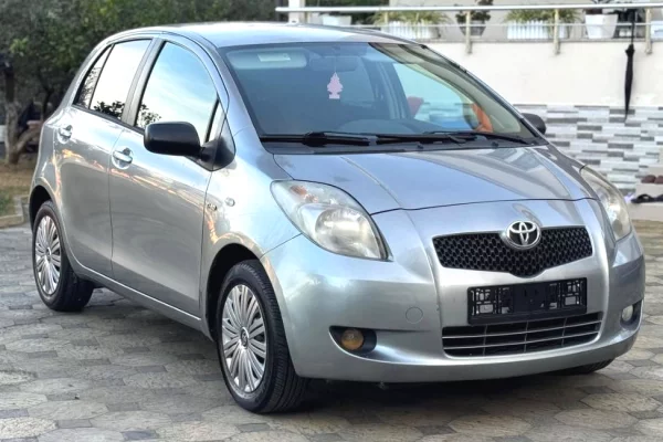 Auto in Vendita a Tirana - 3,400 Euro