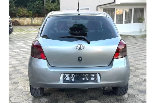 Auto in Vendita a Tirana - 3,400 Euro