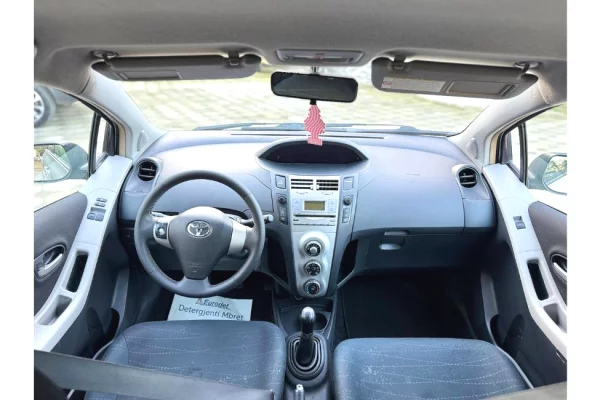 Auto in Vendita a Tirana - 3,400 Euro