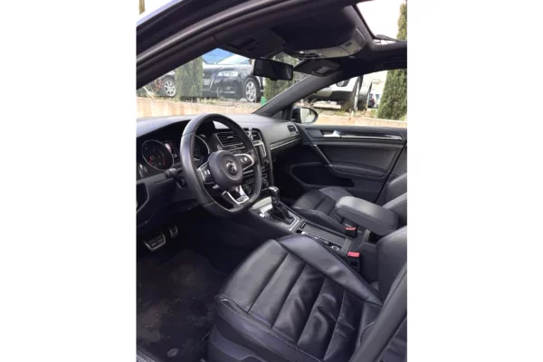 Makina ne shitje ne Tirane - 11,000 Euro