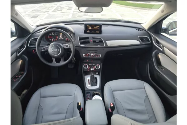 Auto in Vendita a Tirana - 12,800 Euro