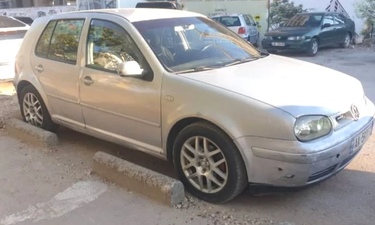 Auto in Vendita a Tirana, Volkswagen, 2002 Diesel,Kambio Manual Pagamento 1,400  Euro.