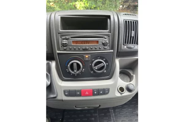 Auto in Vendita a Tirana - 7,900 Euro