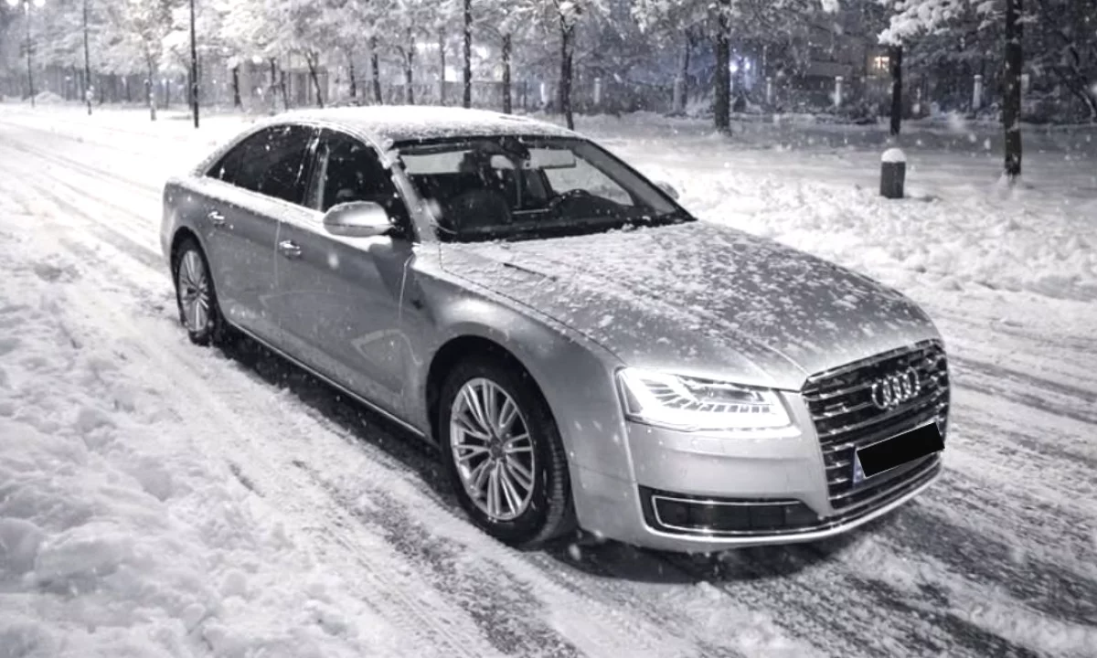 Auto in Vendita a Tirana, Audi, 2015 Diesel,Kambio Automatik Pagamento 15,999  Euro.