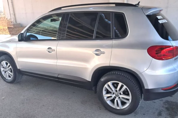 Auto in Vendita a Tirana - 8,000 Euro