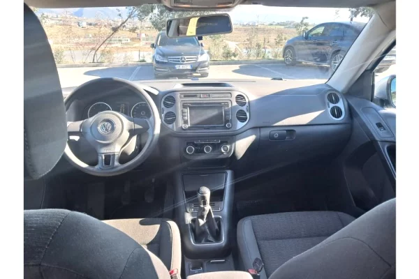 Auto in Vendita a Tirana - 8,000 Euro