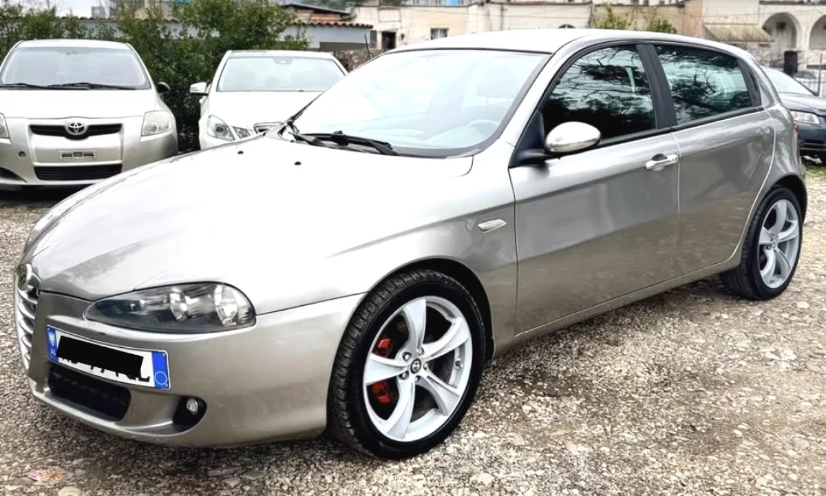 Auto in Vendita a Tirana, Alfa Romeo, 2008 Diesel,Kambio Manual Pagamento 2,500  Euro.