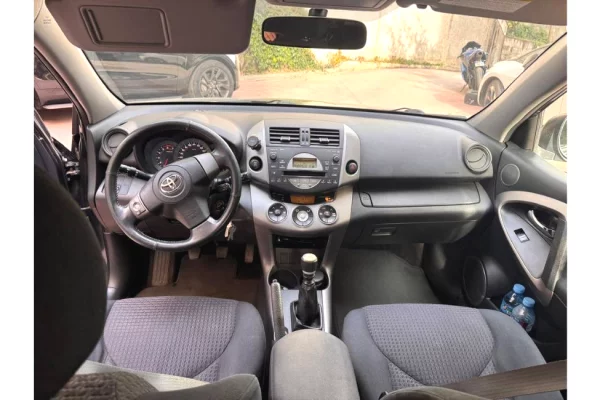 Auto in Vendita a Tirana - 4,900 Euro