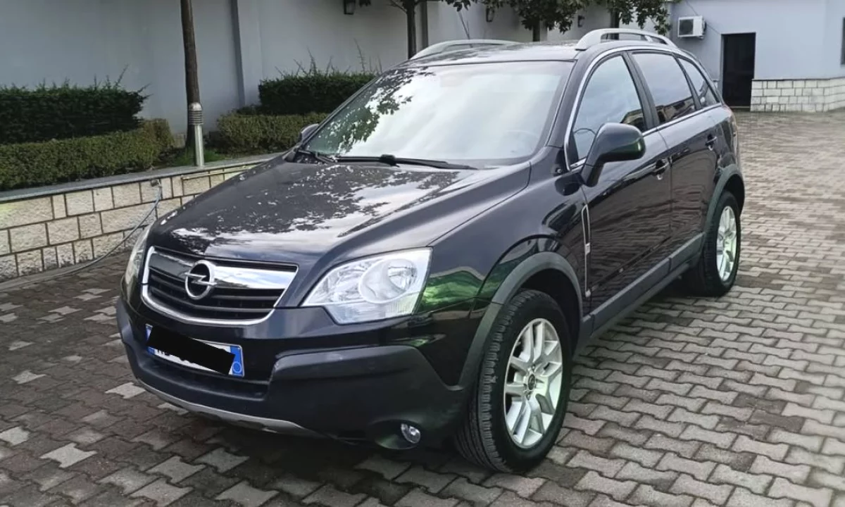 Auto in Vendita a Tirana, Opel, 2010 Diesel,Kambio Automatik Pagamento 4,000  Euro.