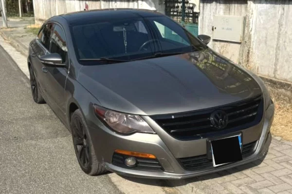 Makina ne shitje ne Tirane - 4,000 Euro