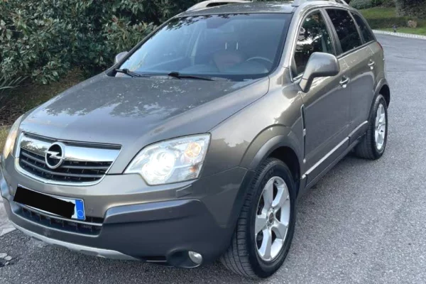 Auto in Vendita a Tirana - 5,500 Euro