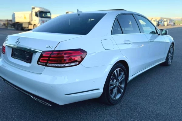 Auto in Vendita a Tirana - 11,800 Euro