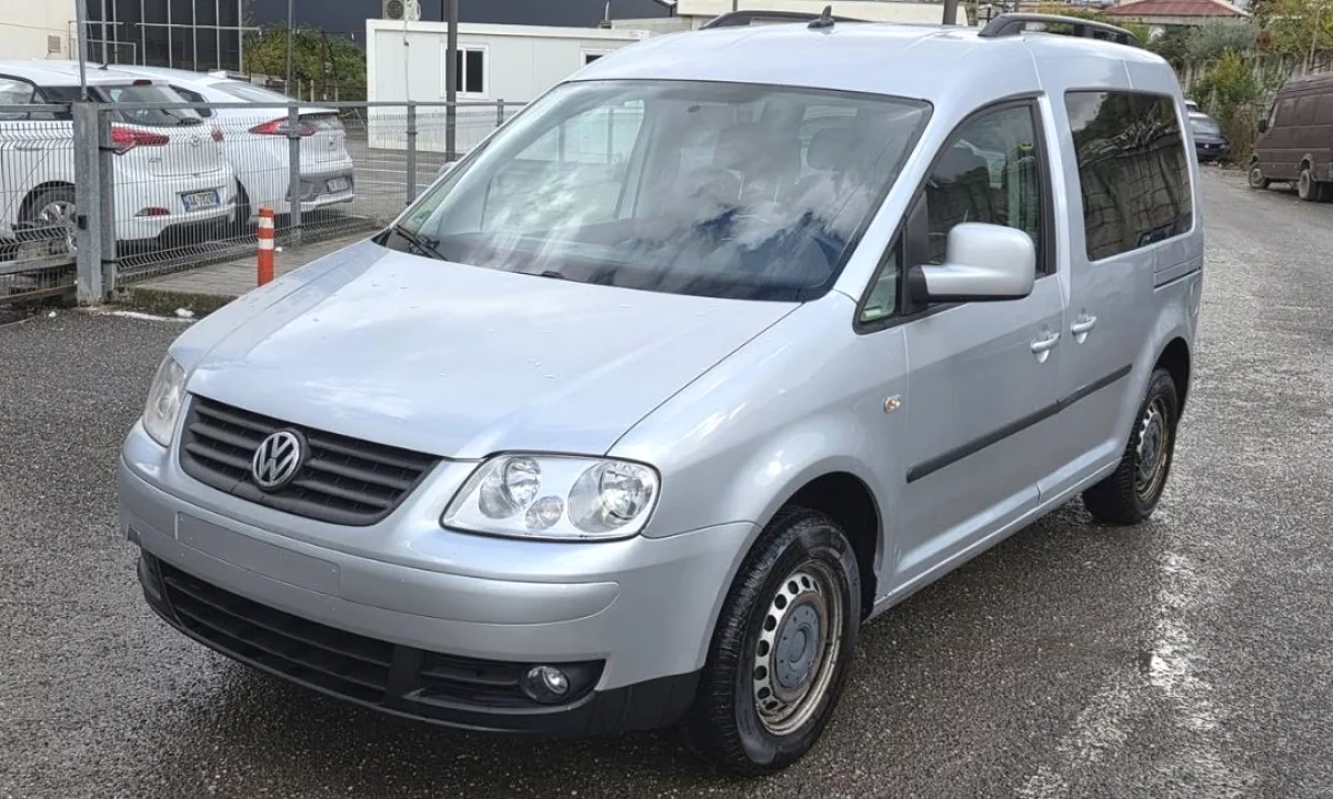 Auto in Vendita a Tirana, Volkswagen, 2007 Diesel,Kambio Automatik Pagamento 4,000  Euro.