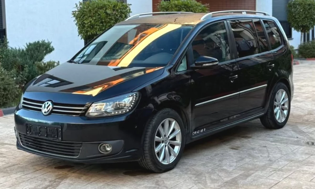 Auto in Vendita a Tirana, Volkswagen, 2014 Diesel,Kambio Automatik Pagamento 9,999  Euro.
