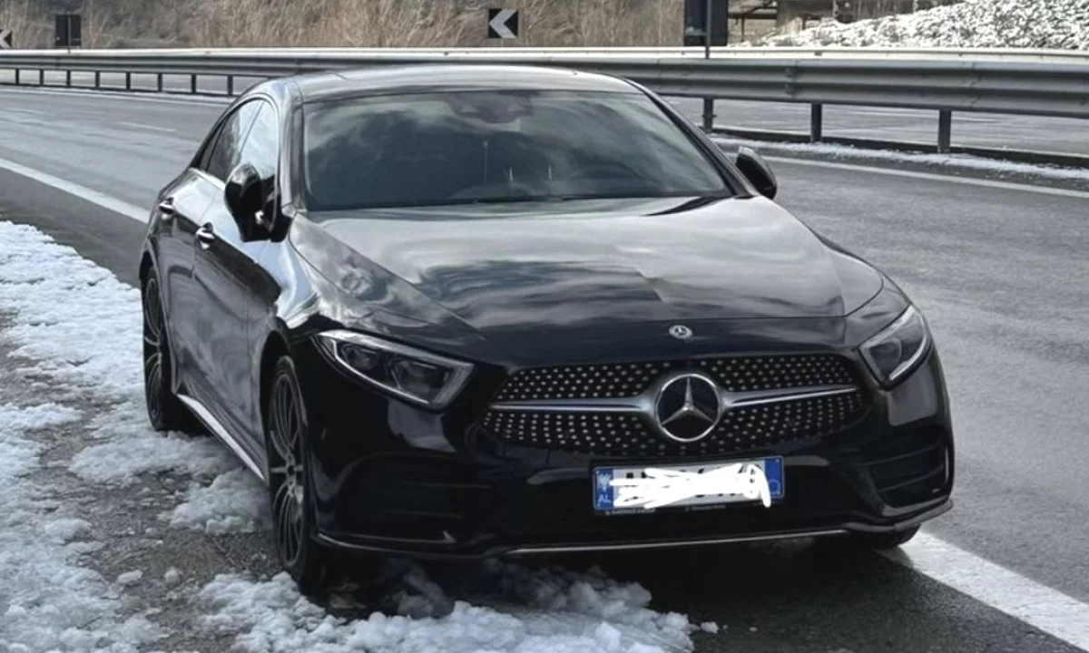 Auto in Vendita a Tirana, Mercedes-Benz, 2019 Diesel,Kambio Automatik Pagamento 38,000  Euro.
